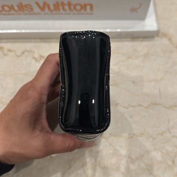 Chanel Matelasse Pouch Patent Black Multi Case - Picture 3 of 8